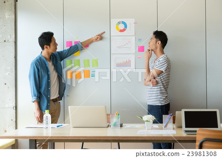 Venture image 23981308