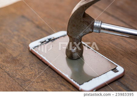 Crash mobile phone 23983395