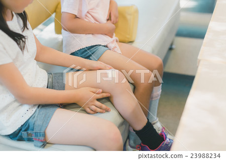 小學學生 小學生 兒童 23988234