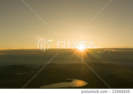 從富士山的視圖 23988836