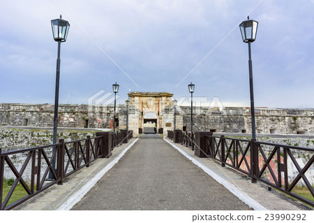 World Heritage Old Town of Havana 23990292