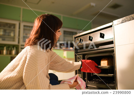 Housewife Christmas Halloween event Oven Range Housewife making cooking Oven baked freshly Housewife Christmas Halloween event Oven Range Housewife making cooking Oven baked freshly 23990800