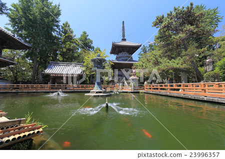 The Shikoku Buddhist No.1 Buddhist temple "Reimu Temple" Poisoning pond and Takaoka 23996357