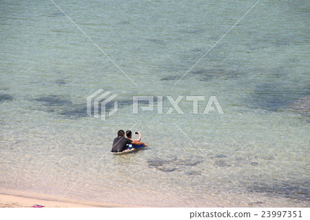 Summer image 23997351