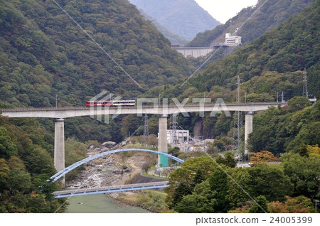 會津鐵路過橋 24005399