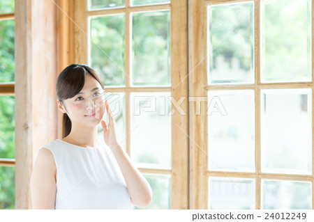 Beauty image Beauty image 24012249