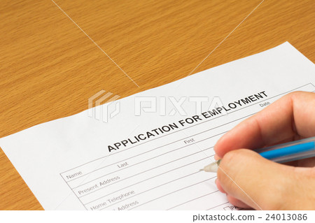 Filling for application for employment form 24013086