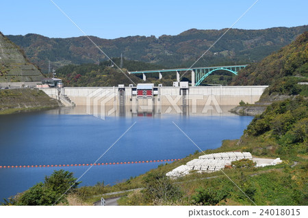 One hundred dams selected · Sagae Dam and Tsukiyama Lake One hundred dams selected · Sagae Dam and Tsukiyama Lake 24018015