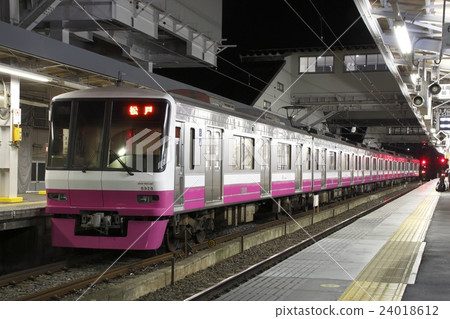 [SL]京成鬆戶線/新京成線8900型電車（京成津田沼站） 24018612