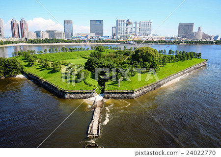 View of Odaiba from Rainbow Bridge 24022770