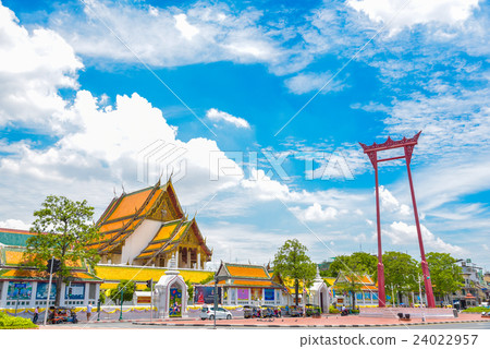 Wat Suthat Thep Wararam is a Buddhist temple. Wat Suthat Thep Wararam is a Buddhist temple. 24022957