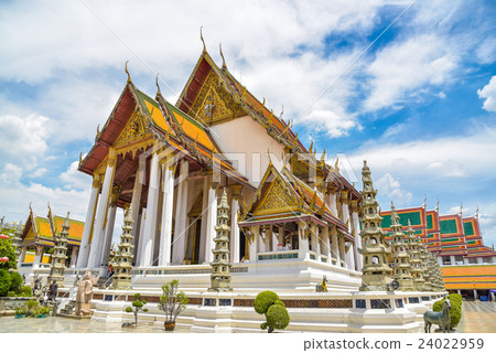Wat Suthat Thep Wararam is a Buddhist temple. 24022959