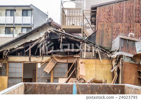 拆遷房屋 拆遷房屋 24023795