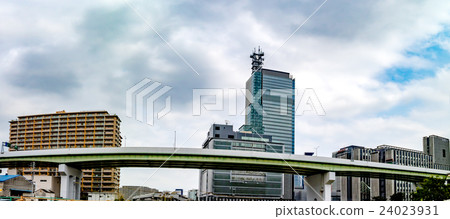 High-rise building and highway 24023931