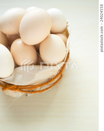 Eggs close-up Eggs close-up 24024558