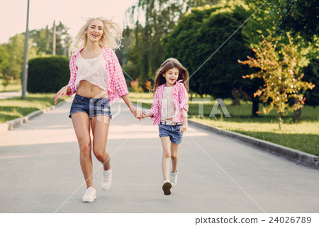 young family mother and daughter young family mother and daughter 24026789