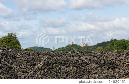 Heap of old Tires Heap of old Tires 24029461