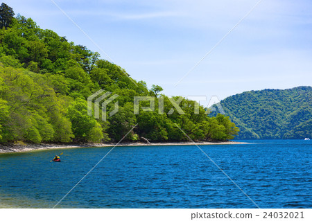 栃木縣日光市中禪寺的皮划艇(5月) 栃木縣日光市中禪寺的皮划艇(5月) 24032021