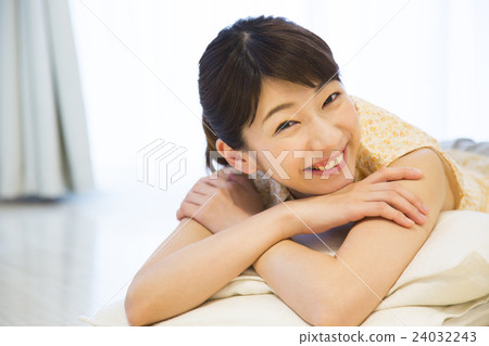 生活方式肖像小姐 生活方式肖像小姐 24032243
