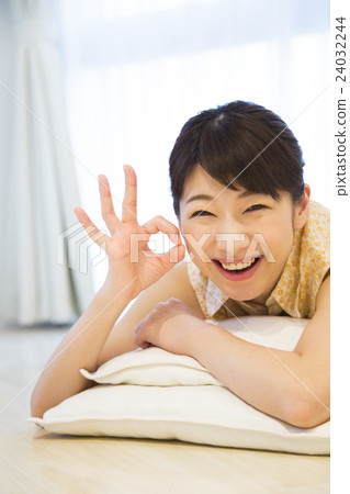 生活方式肖像小姐 生活方式肖像小姐 24032244