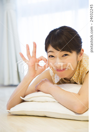 生活方式肖像小姐 生活方式肖像小姐 24032245