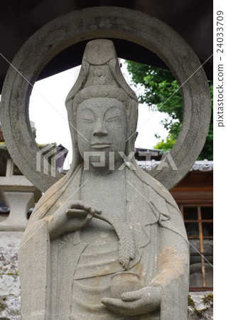 Shinshu Kannon Kannon（伊那市Bofukuji）的文化財產正面肖像傑作守谷弘彥製作的守谷貞子的弟子 24033709