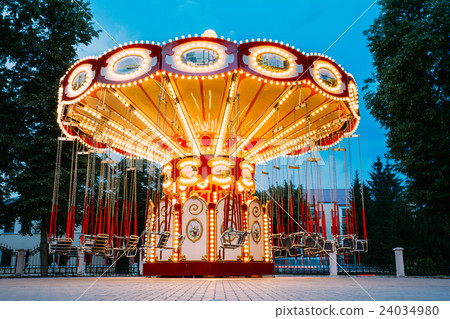 Brightly Illuminated Empty Carousel Merry-Go-Round Brightly Illuminated Empty Carousel Merry-Go-Round 24034980