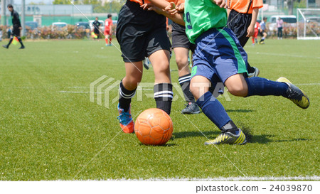 Boy football 24039870