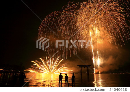 Fireworks Fireworks 24040618