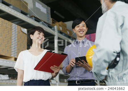 物流倉庫 24041662