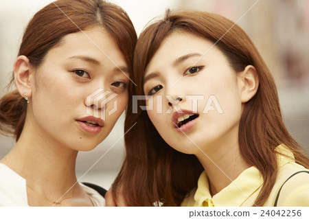 Women's travel portrait Women's travel portrait 24042256