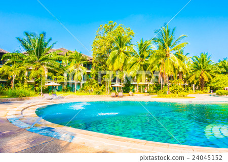 Outdoor swimming pool 24045152