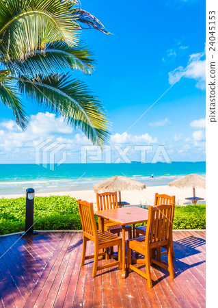 Empty table and chair 24045153