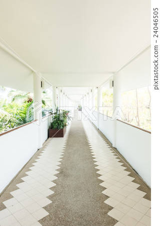 Walk way 24046505