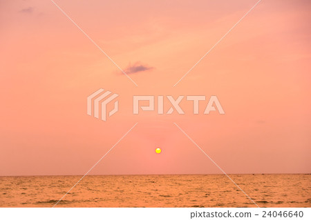 Sunset on the beach 24046640