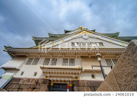 Osaka Castle and blue sky in Japan Osaka Castle and blue sky in Japan 24061019