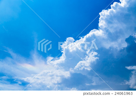 暴雨雲彩天藍色天空毛毛雨天空雨天積雨雲天空雲彩天空拷貝空間 24061963