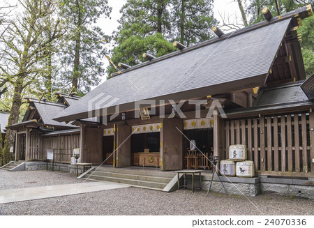 Amehito Shrine Nishimoto Shrine 24070336