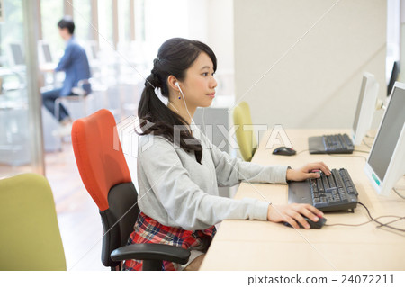 大學生 女生 女孩 24072211