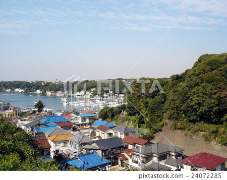 三浦半島的小海灣 24072285