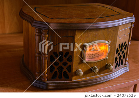 Music day. antique radio on vintage background 24072529