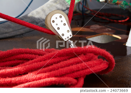Rigging of sailing yachts 24073669