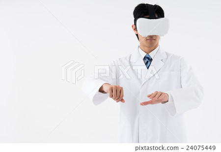 Male in white coat (VR) 24075449
