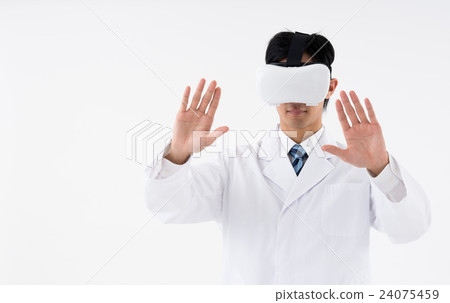 Male in white coat (VR) 24075459