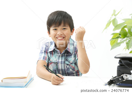 小學生要讀書 小學生要讀書 24076774