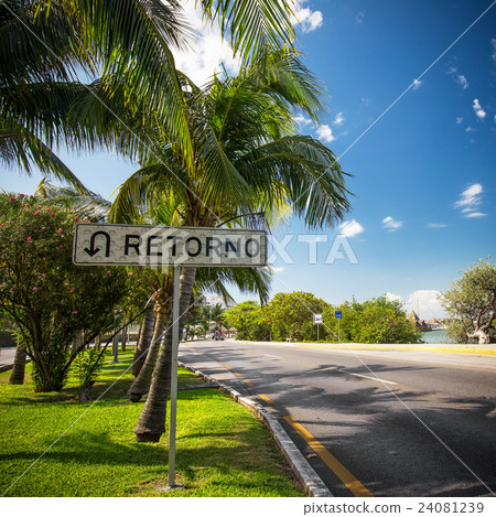 CANCUN, MEXICO - 6 MARCH 2015 24081239