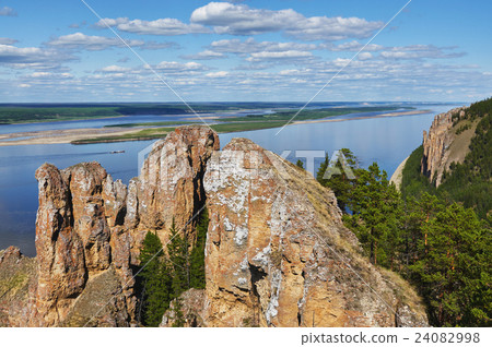 Lena Pillars, viewpoint 24082998