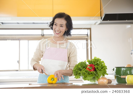 Fashionable grandmother image Fashionable grandmother image 24083368