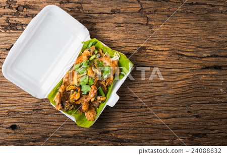 crispy mussel with bean sprout, Crisp fried oyst crispy mussel with bean sprout, Crisp fried oyst 24088832