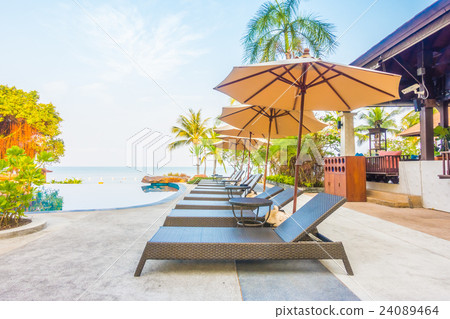 Swimming pool 24089464